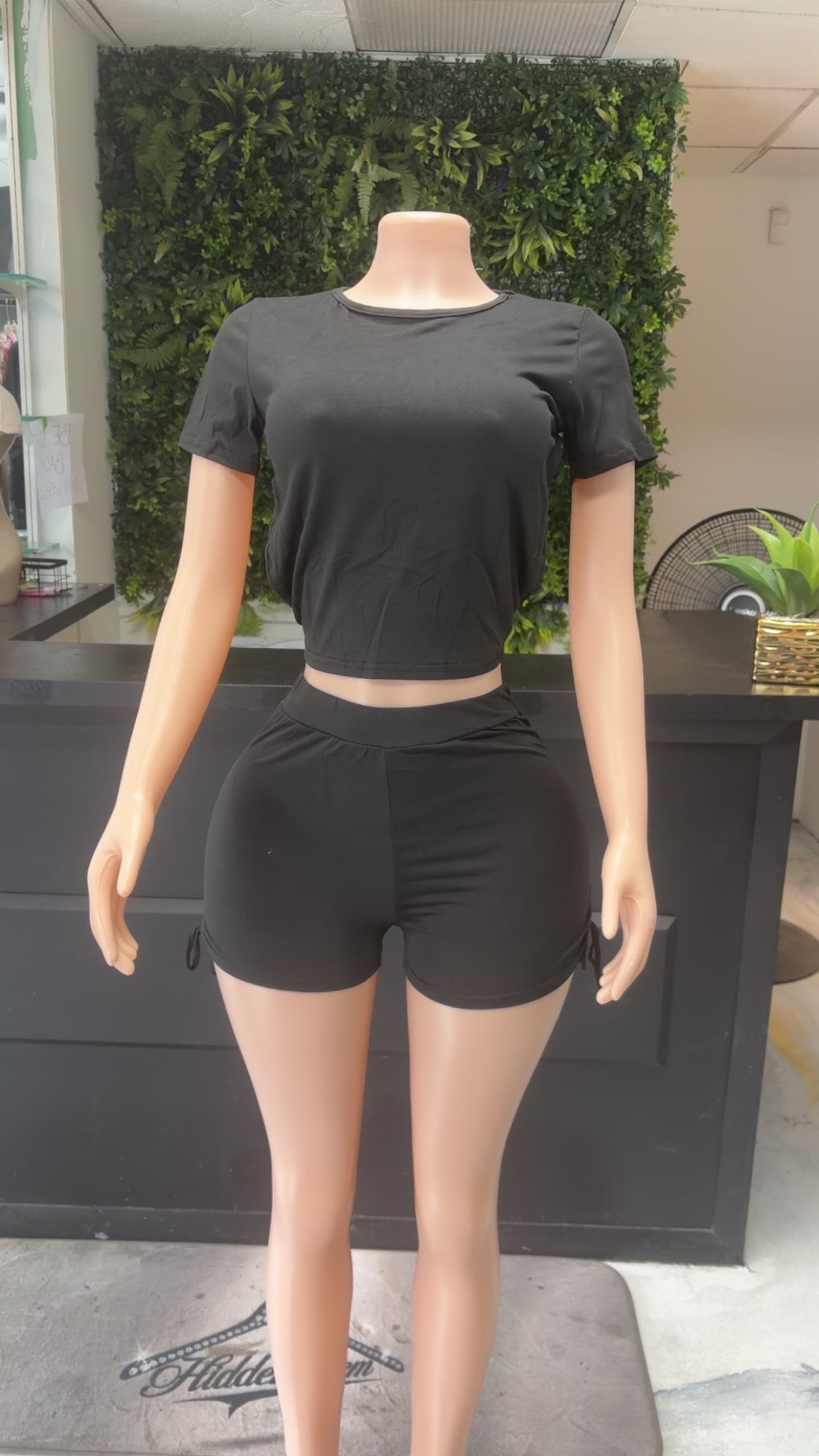 Cut Out 2 Piece